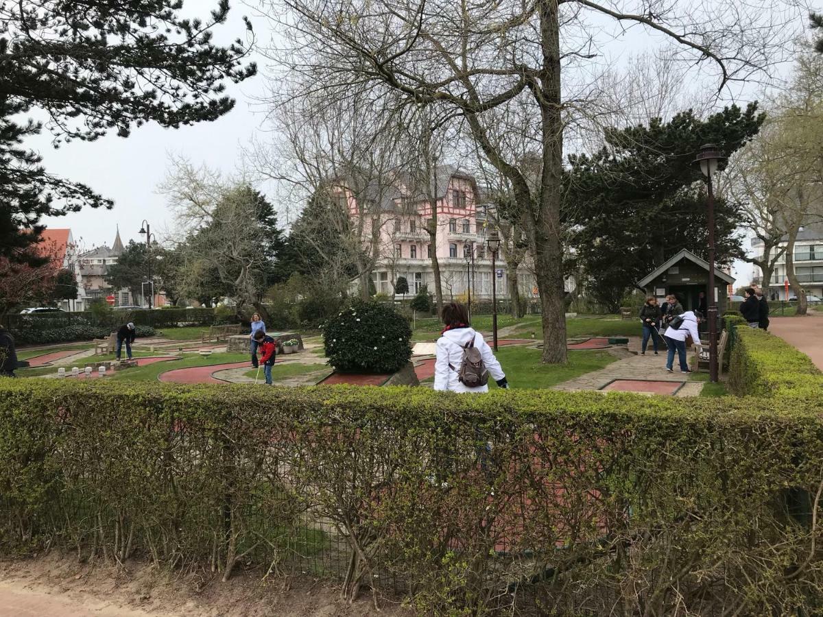 Zee Vakantievilla Begijnhof 5 De Haan Nieuwmunster Bagian luar foto